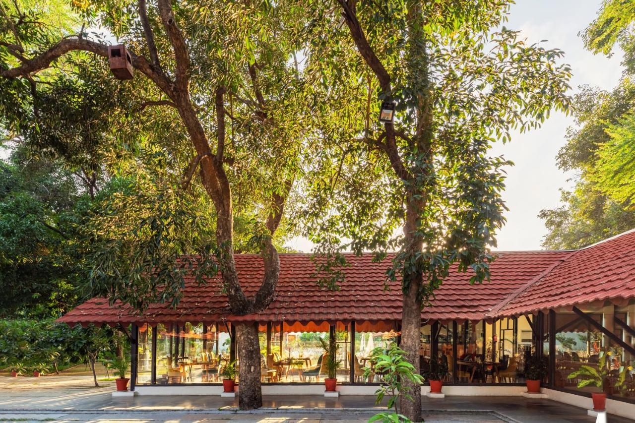 Aranya Vilas - A Nature Resort Удайпур Экстерьер фото