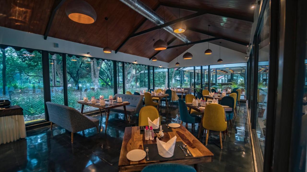 Aranya Vilas - A Nature Resort Удайпур Экстерьер фото